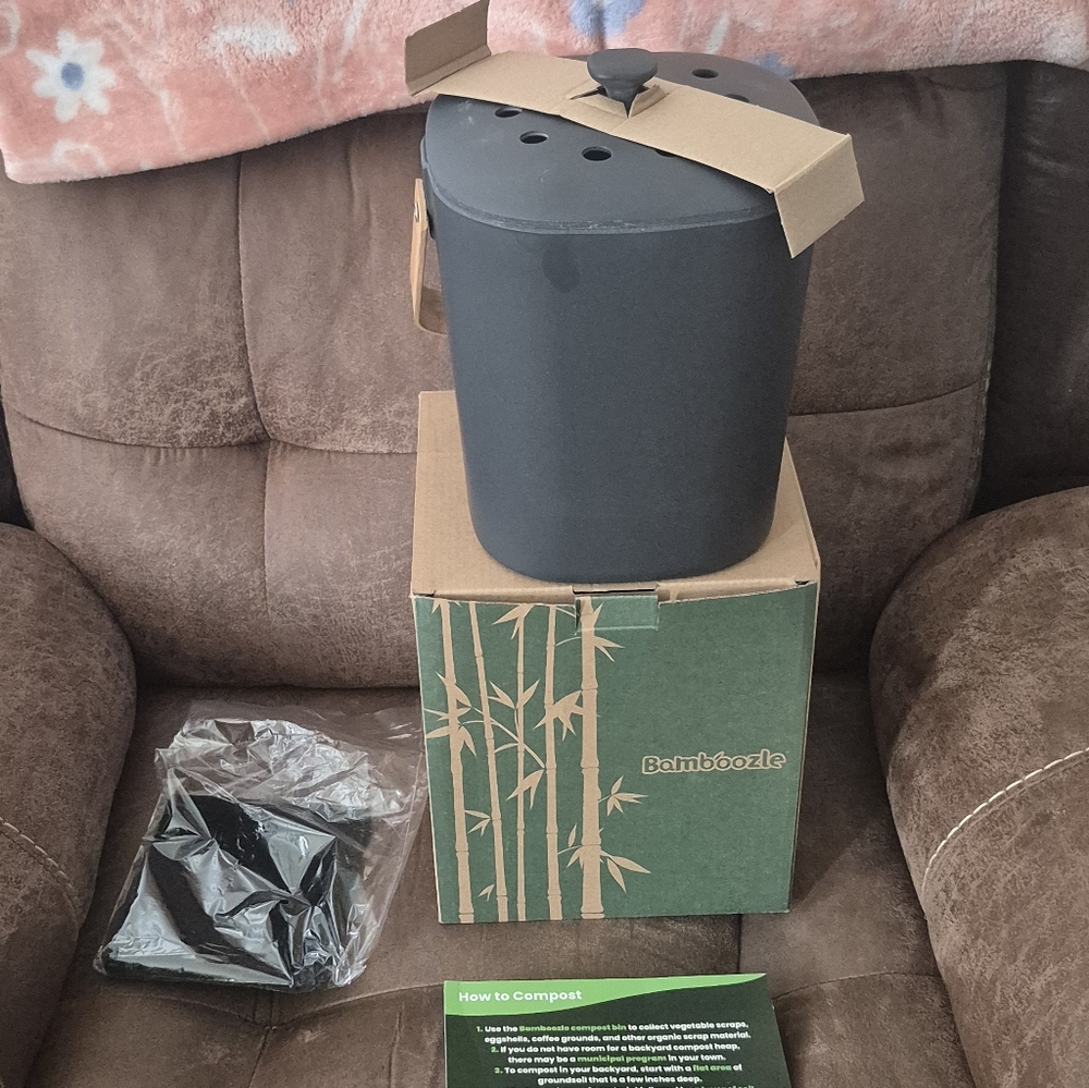 NIB❤️BAMBOOZLE❤️FOOD COMPOSTER